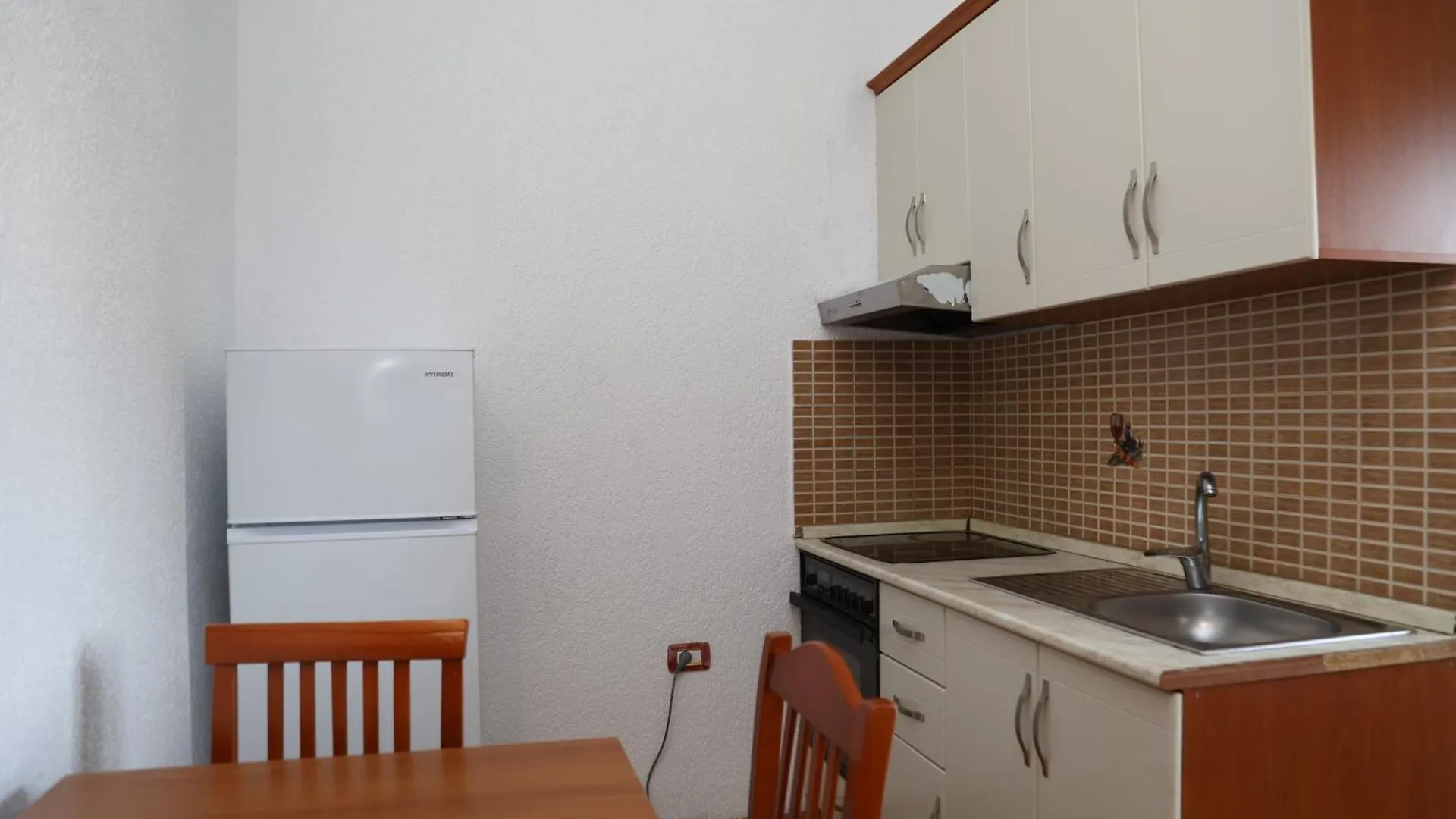 Kalpazo Hotel Tommy Durres Bisht Kamez