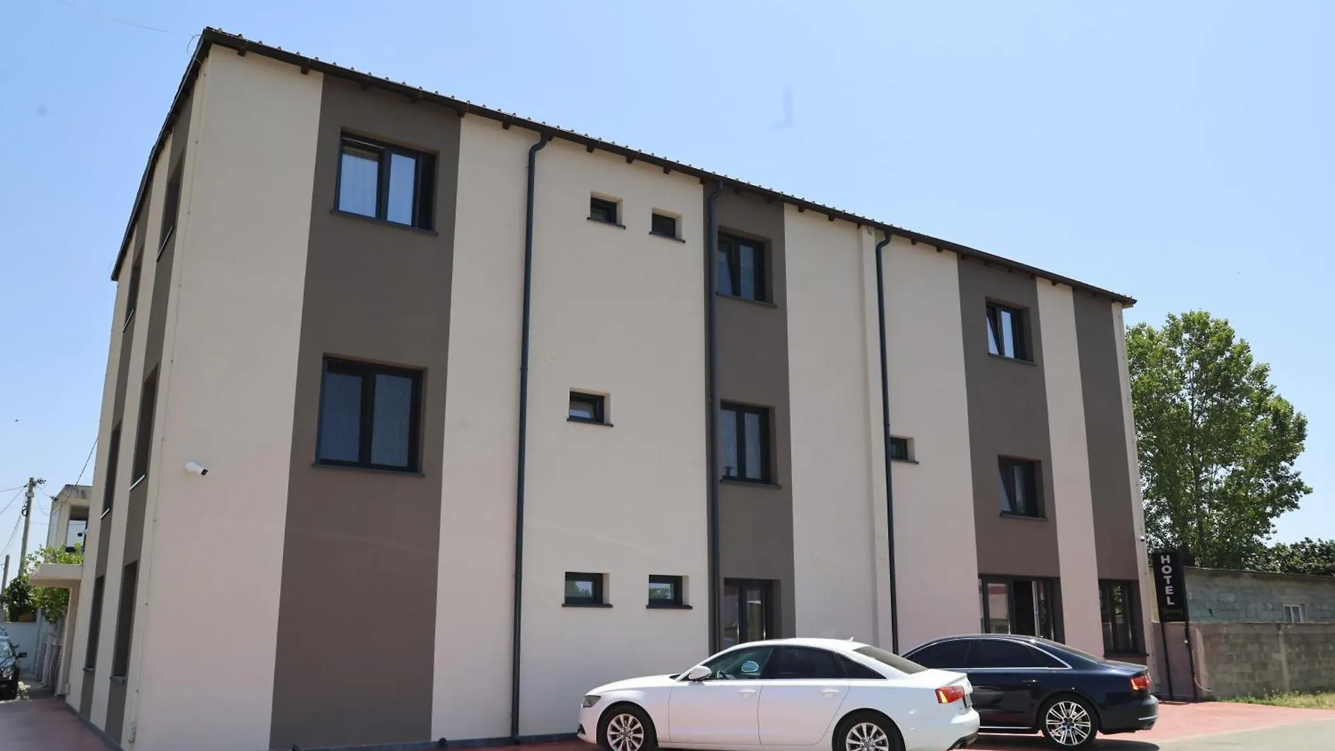 Kalpazo Hotel Tommy Durres Bisht Kamez 4*,