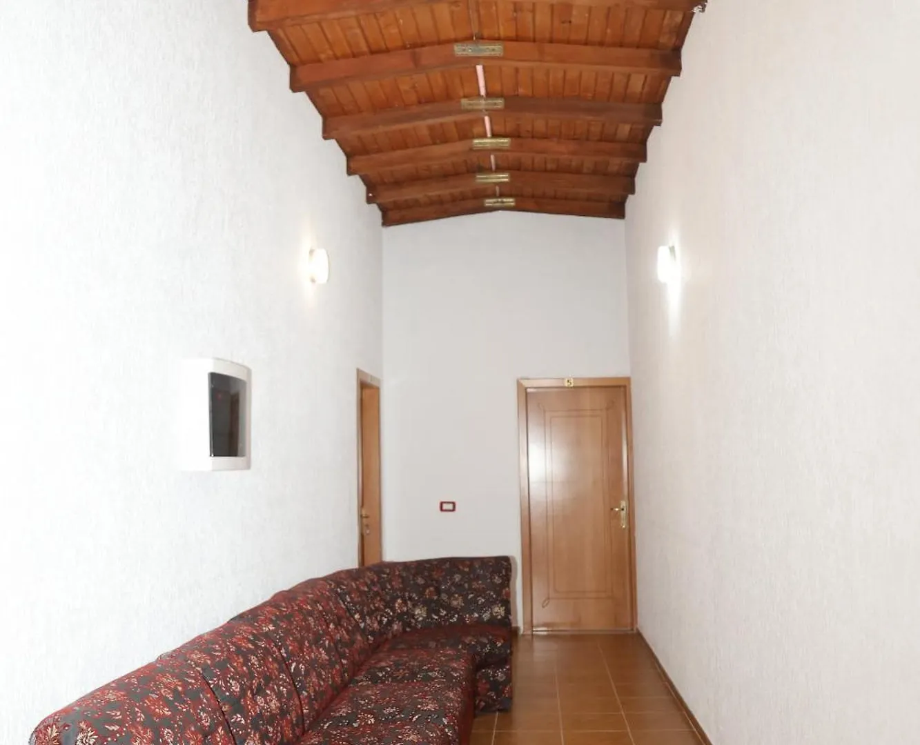 Kalpazo Hotel Tommy Durres Bisht Kamez